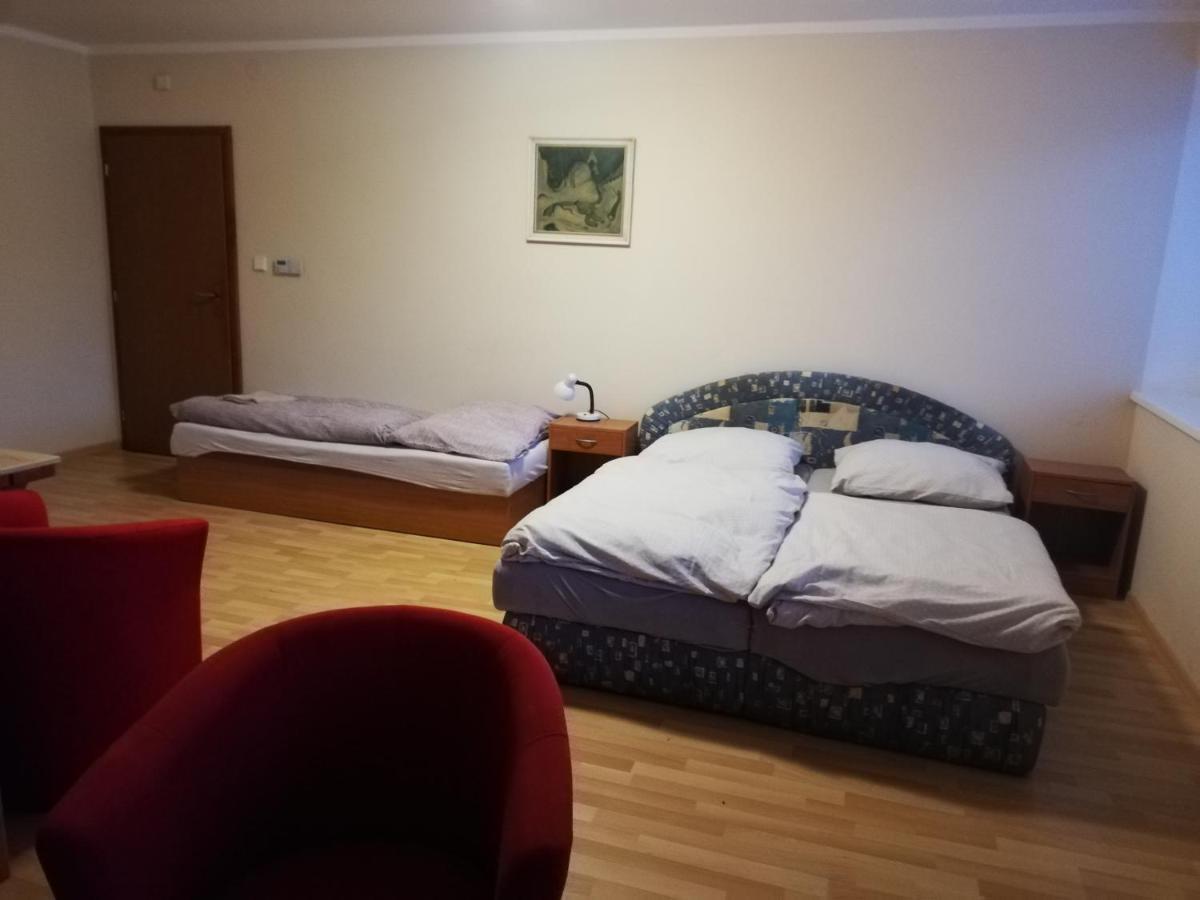 Penzion Novstav Turčianske Teplice Exteriér fotografie